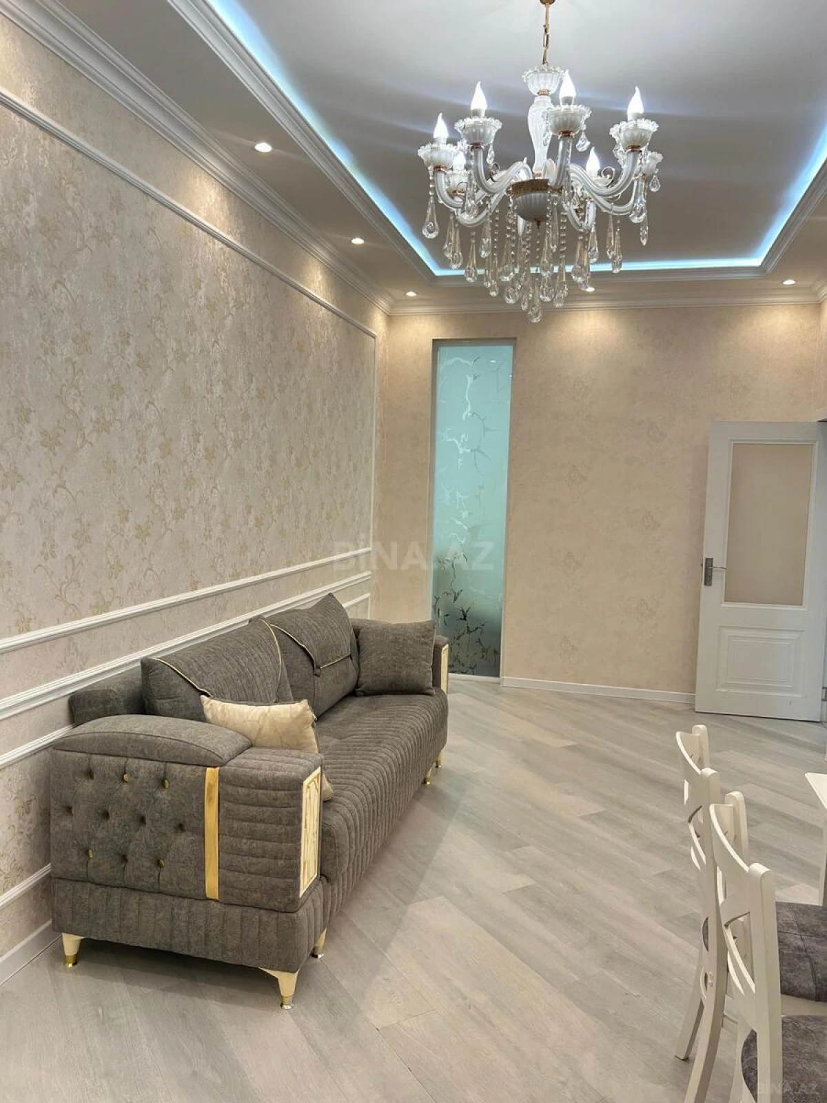Kirayə verilir 3 otaqlı mənzil 78 m²