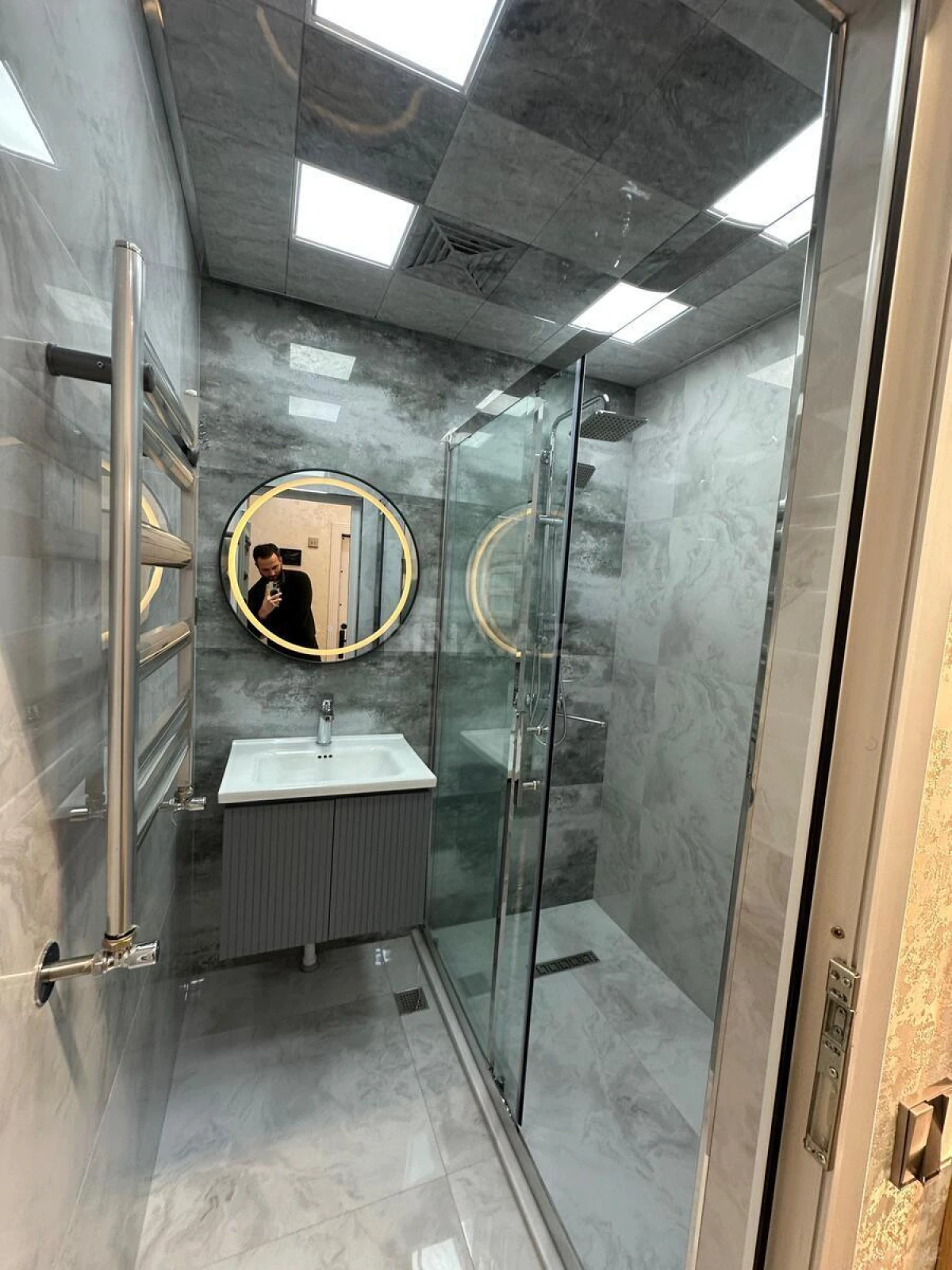 Satılır 2 otaqlı mənzil 65 m²