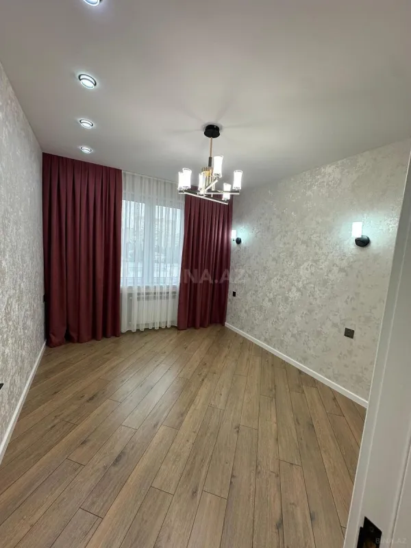 Satılır 2 otaqlı mənzil 65 m²