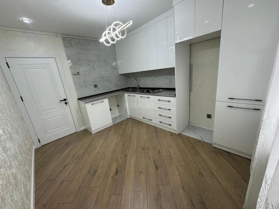 Satılır 2 otaqlı mənzil 65 m²