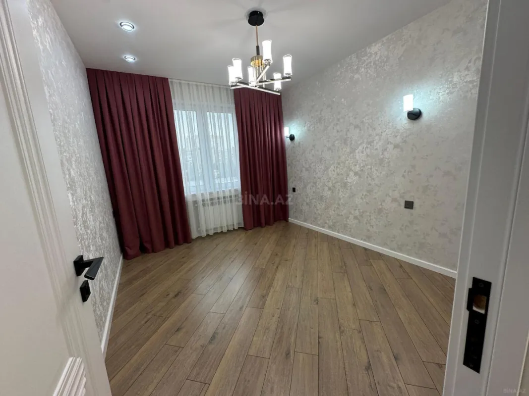 Satılır 2 otaqlı mənzil 65 m²