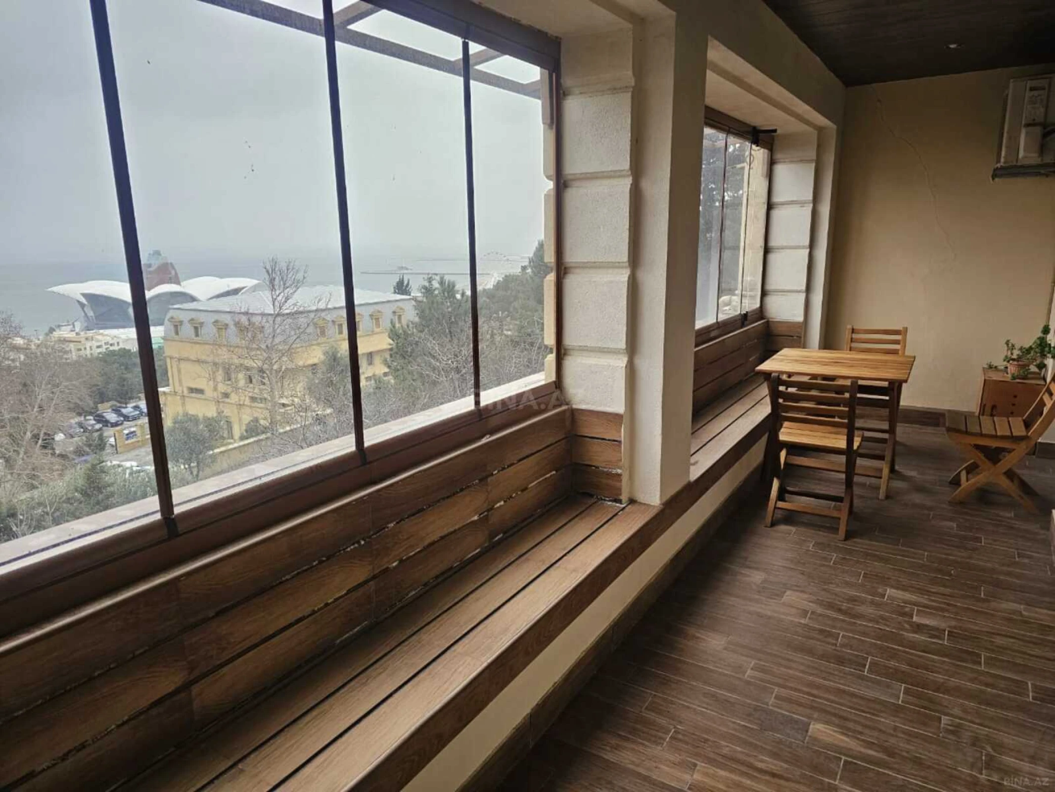 Kirayə verilir 3 otaqlı mənzil 80 m²