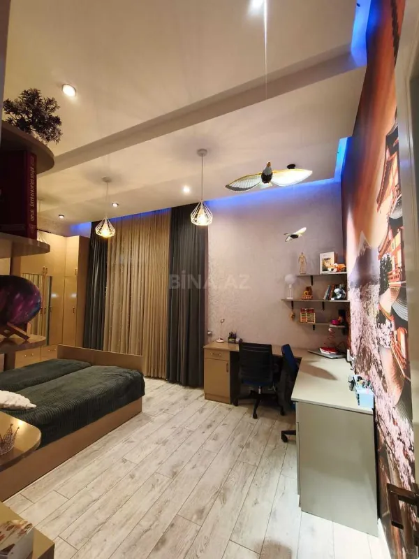 Satılır 3 otaqlı mənzil 98 m²