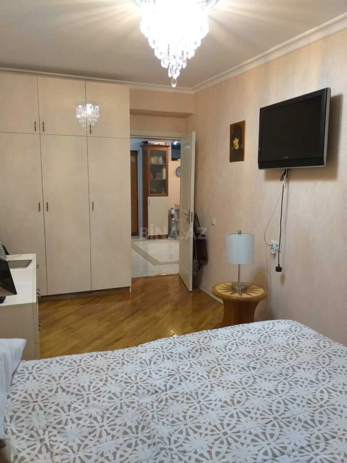 Kirayə verilir 3 otaqlı mənzil 90 m²