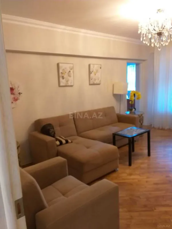 Kirayə verilir 3 otaqlı mənzil 90 m²