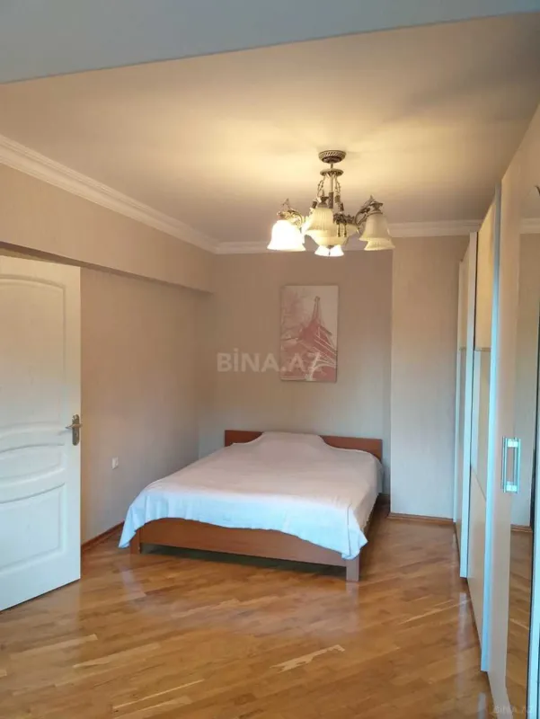 Kirayə verilir 3 otaqlı mənzil 90 m²