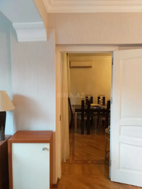 Kirayə verilir 3 otaqlı mənzil 90 m²
