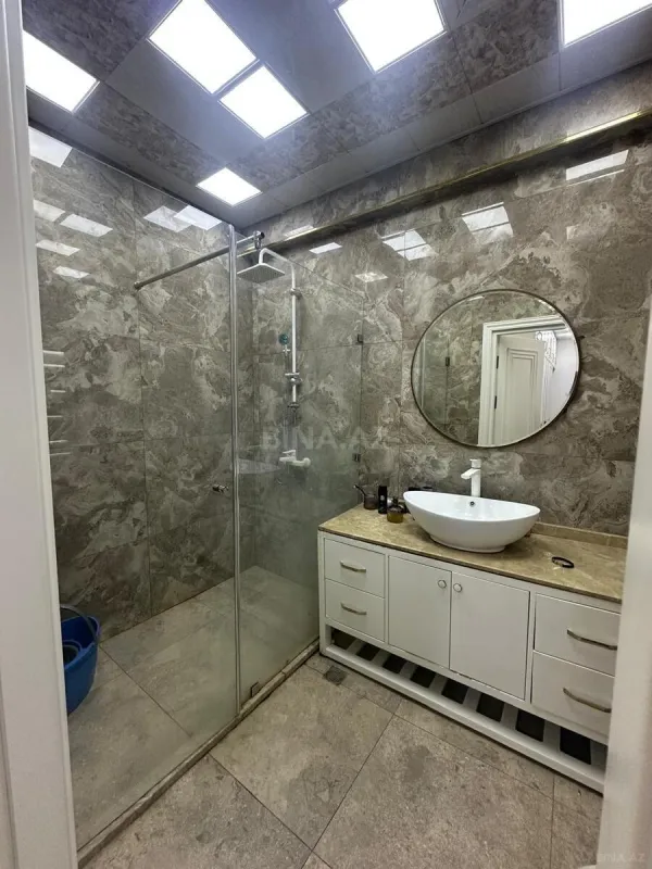 Kirayə verilir 3 otaqlı mənzil 125 m²