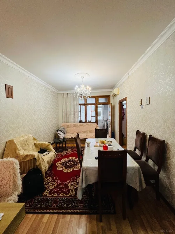 Satılır 2 otaqlı mənzil 45 m²