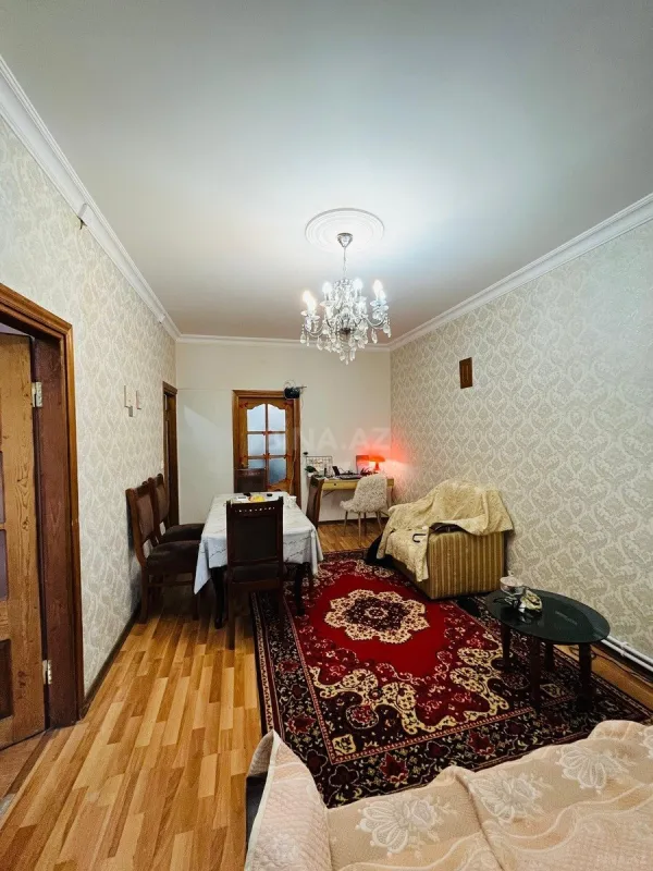 Satılır 2 otaqlı mənzil 45 m²