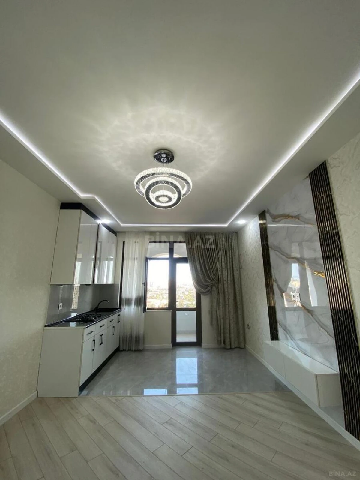 Satılır 2 otaqlı mənzil 60 m²