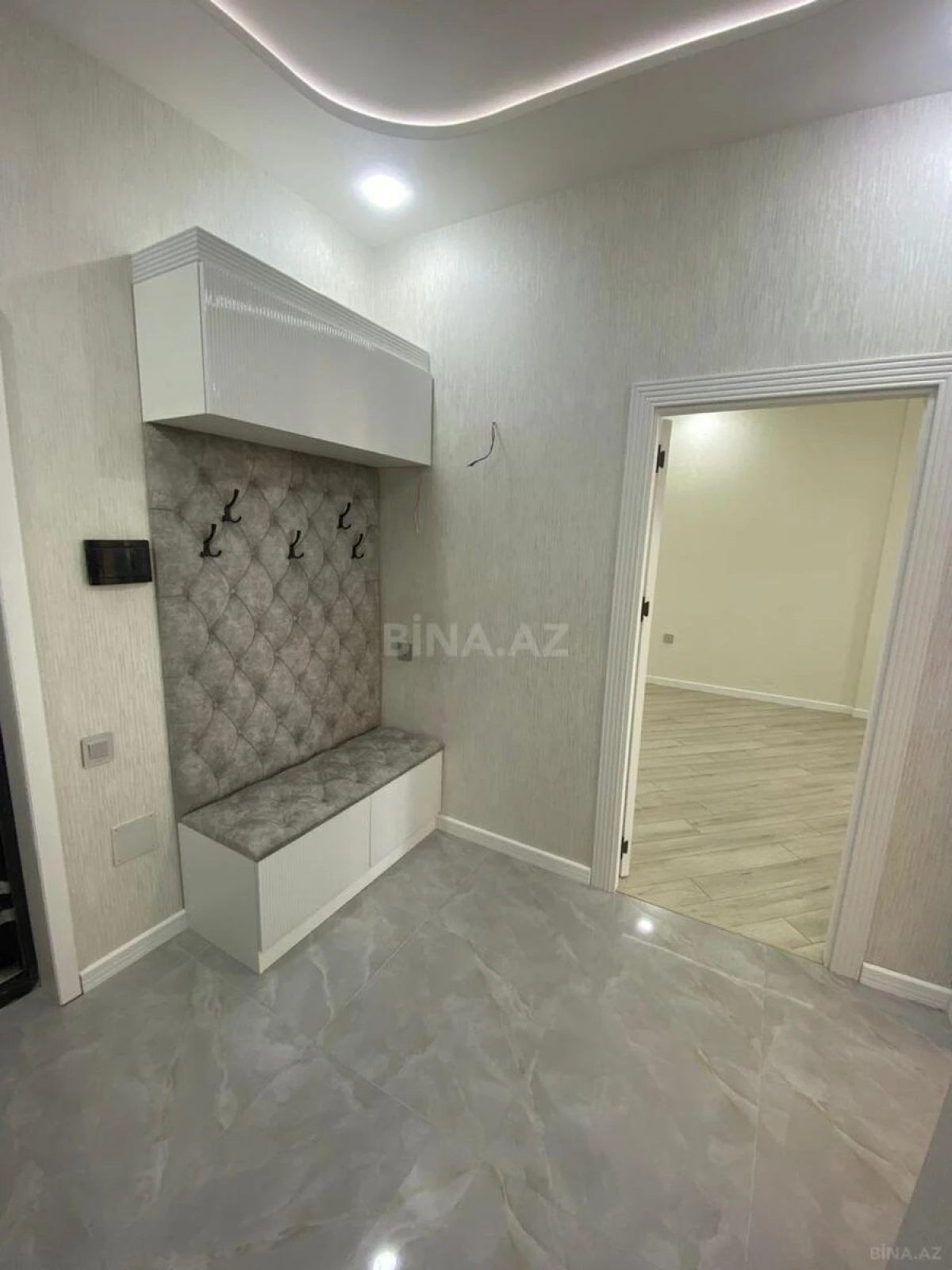 Satılır 2 otaqlı mənzil 60 m²