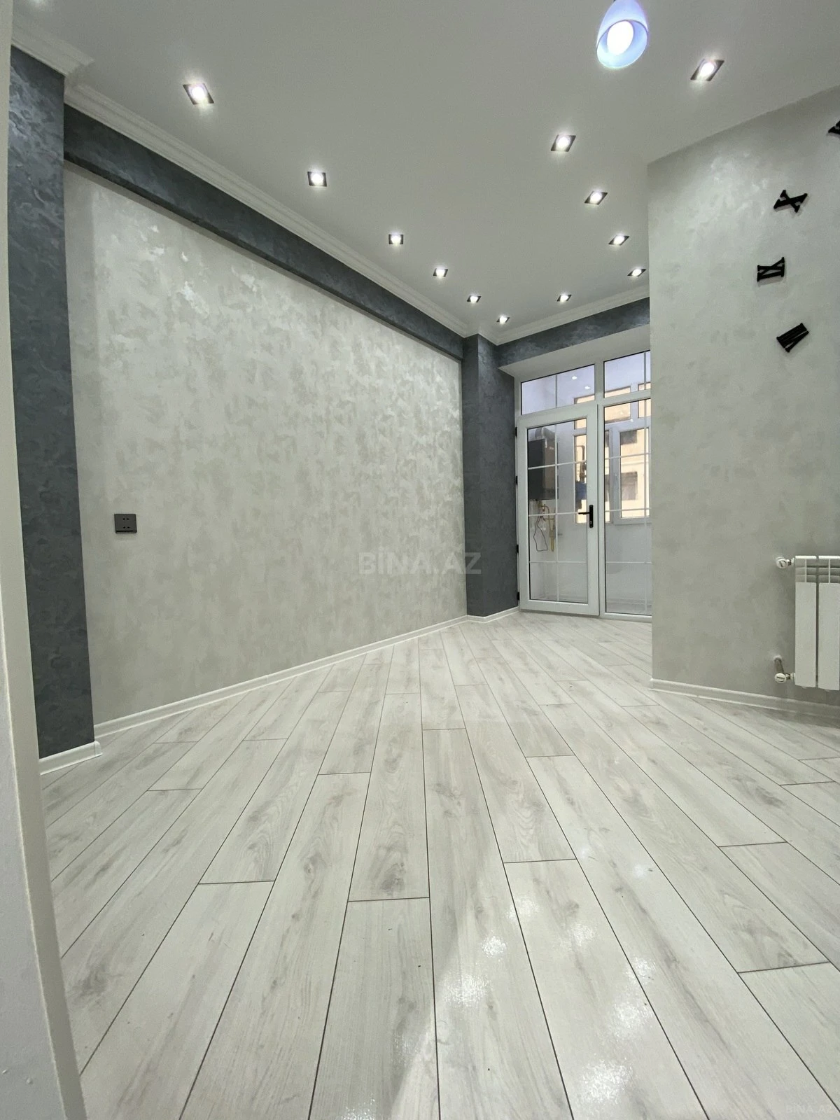 Satılır 2 otaqlı mənzil 43 m²