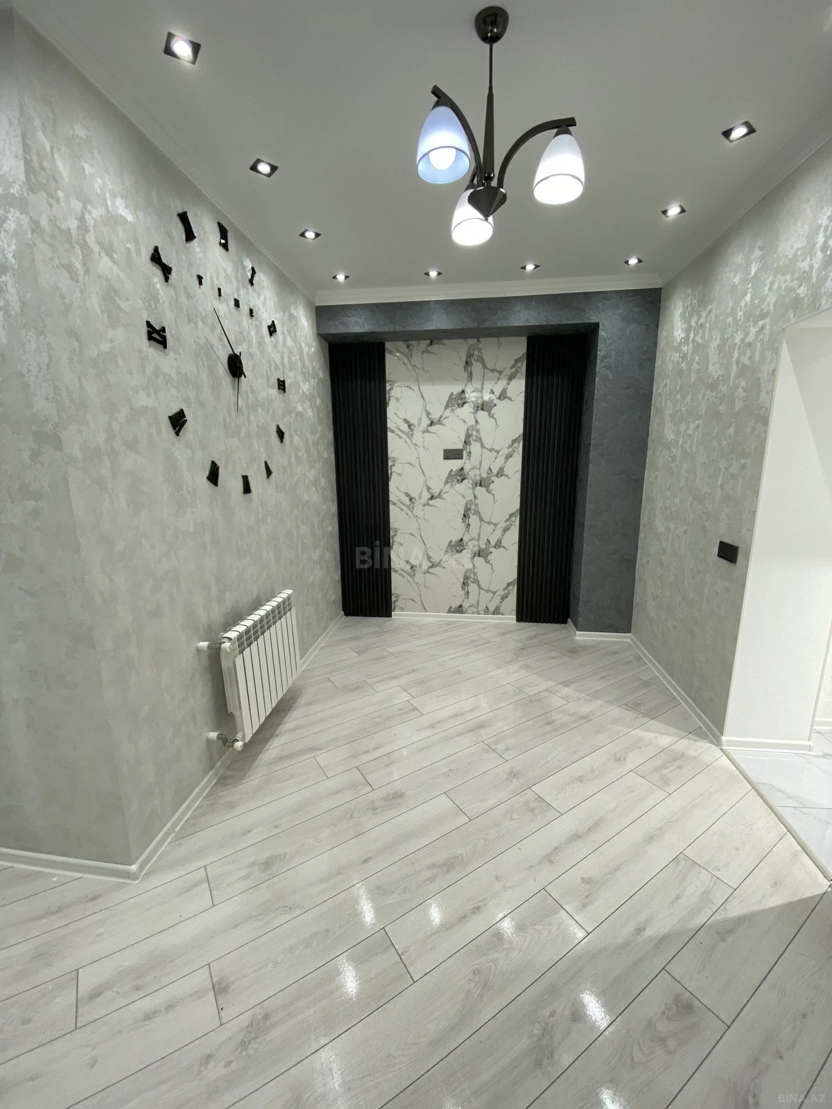 Satılır 2 otaqlı mənzil 43 m²