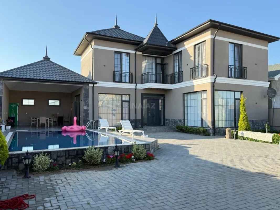 Kirayə verilir 5 otaqlı həyət evi 360 m²