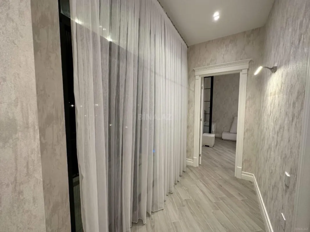 Kirayə verilir 5 otaqlı həyət evi 360 m²