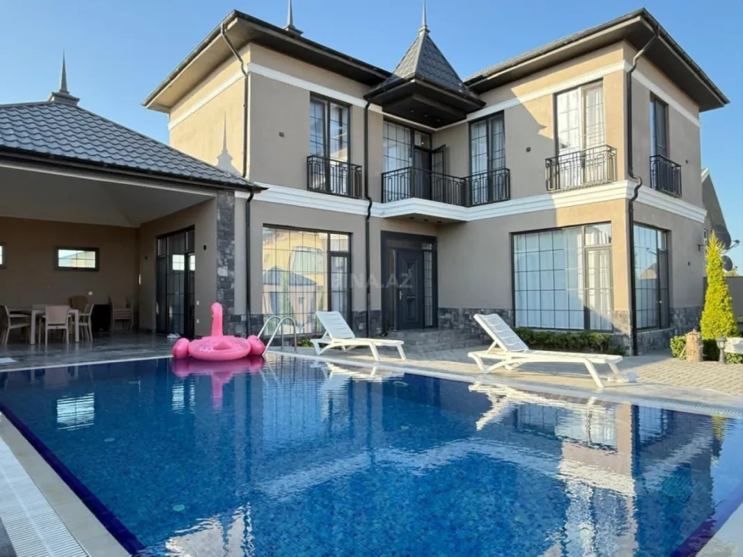 Kirayə verilir 5 otaqlı həyət evi 360 m²