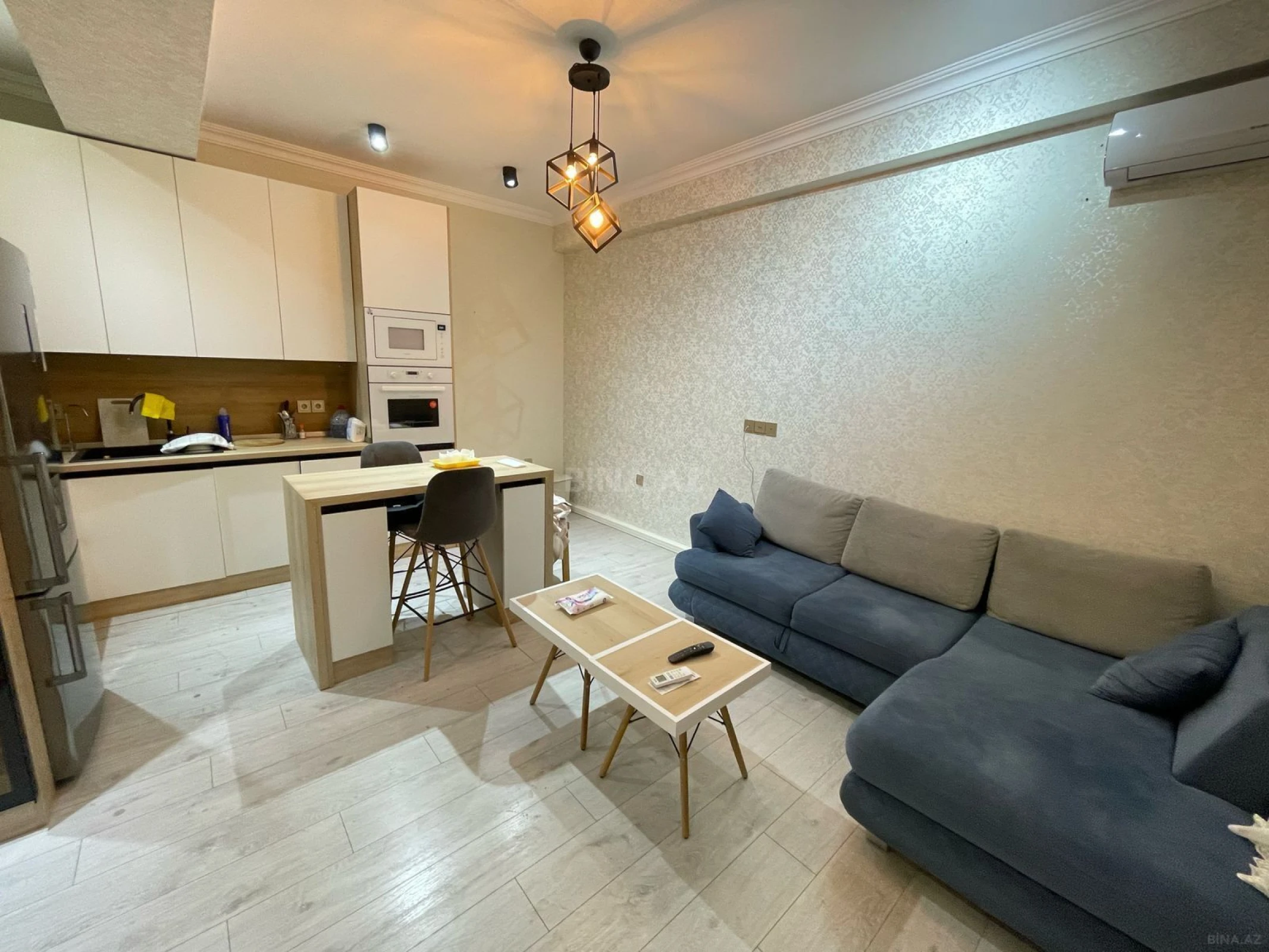 Kirayə verilir 2 otaqlı mənzil 62 m²