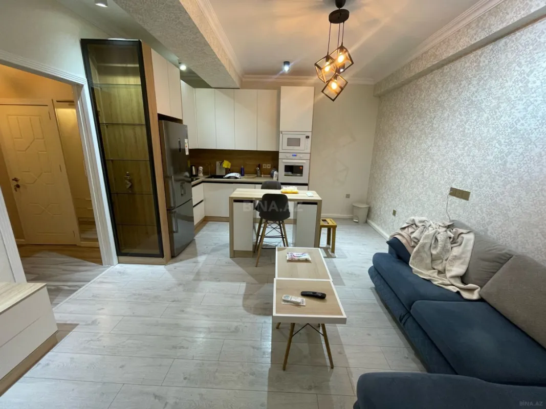 Kirayə verilir 2 otaqlı mənzil 62 m²