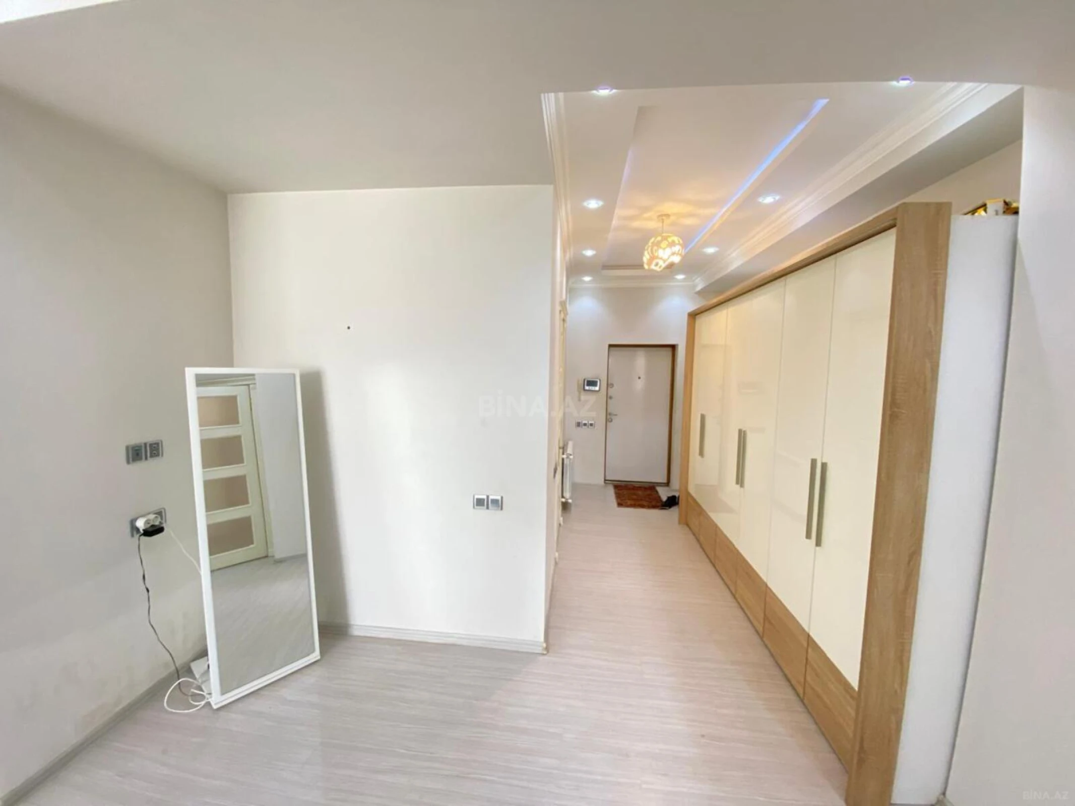 Kirayə verilir 3 otaqlı mənzil 80 m²