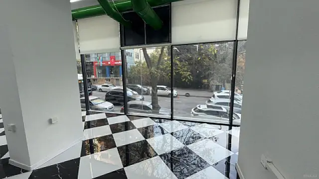 Kirayə verilir obyekt 90 m²