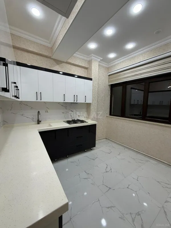 Satılır 2 otaqlı mənzil 72 m²