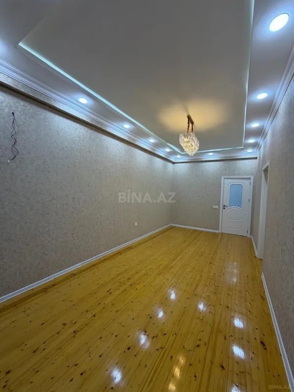 Satılır 2 otaqlı mənzil 72 m²