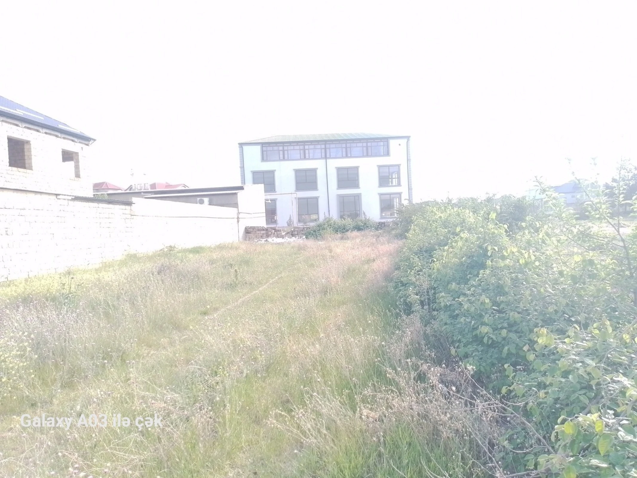 Satılır torpaq sahəsi 2 m²