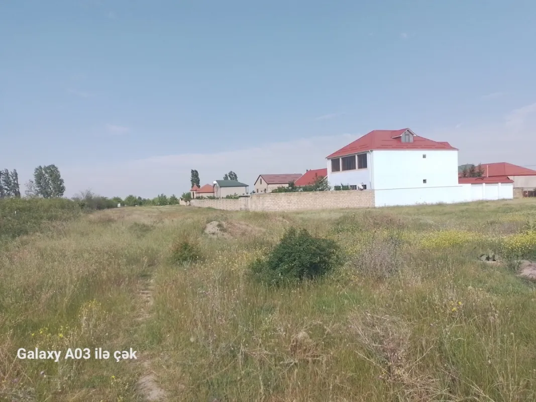 Satılır torpaq sahəsi 2 m²