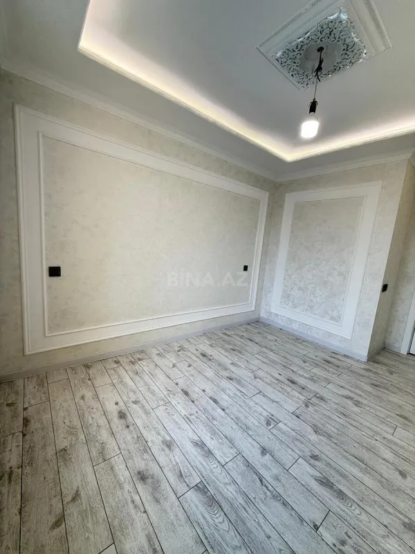 Satılır 2 otaqlı mənzil 68 m²