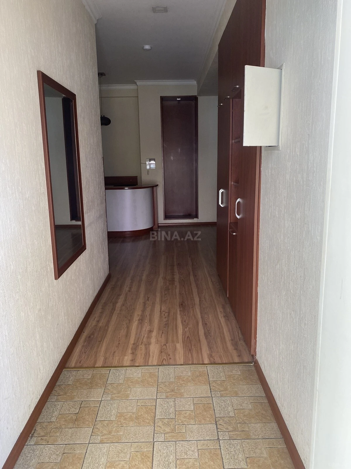 Kirayə verilir 6 otaqlı ofis 200 m²