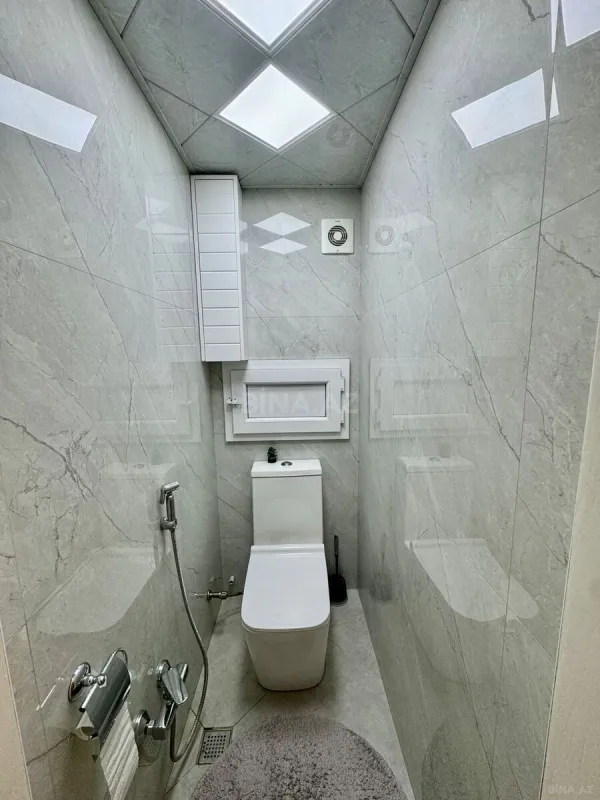 Satılır 2 otaqlı mənzil 69 m²