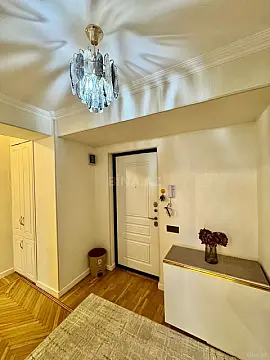Satılır 2 otaqlı mənzil 69 m²