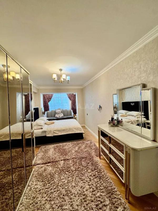 Satılır 2 otaqlı mənzil 69 m²