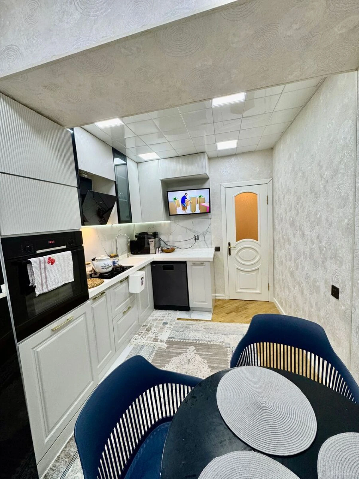 Satılır 2 otaqlı mənzil 69 m²