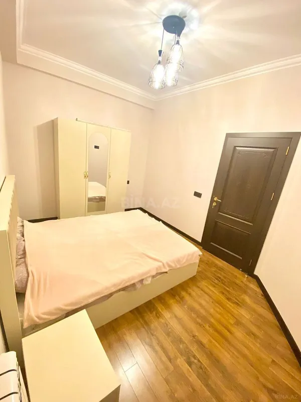 Kirayə verilir 2 otaqlı mənzil 60 m²