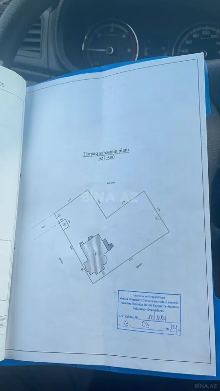 Satılır 5 otaqlı həyət evi 319.5 m²