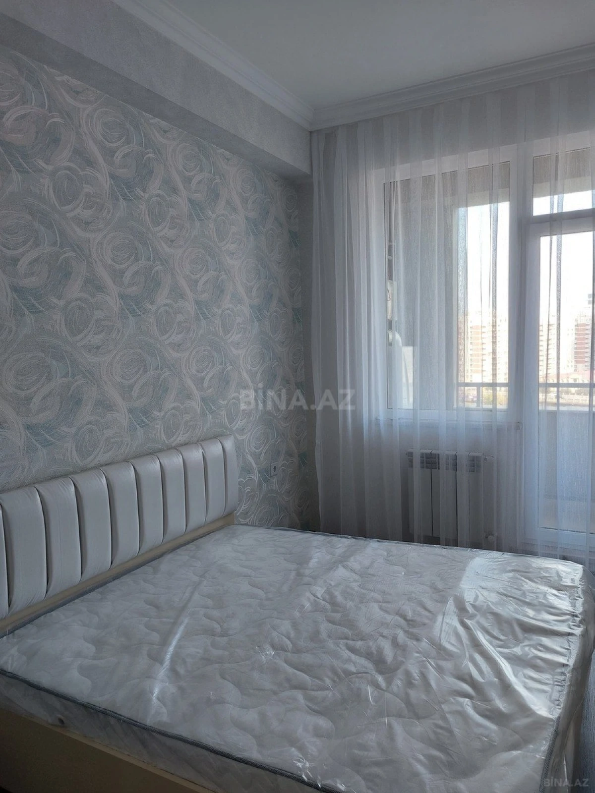 Kirayə verilir 2 otaqlı mənzil 60 m²