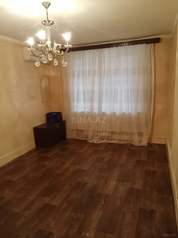Satılır 1 otaqlı mənzil 30 m²