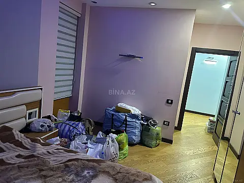 Satılır 3 otaqlı mənzil 129 m²