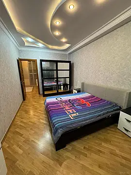 Satılır 2 otaqlı mənzil 90 m²