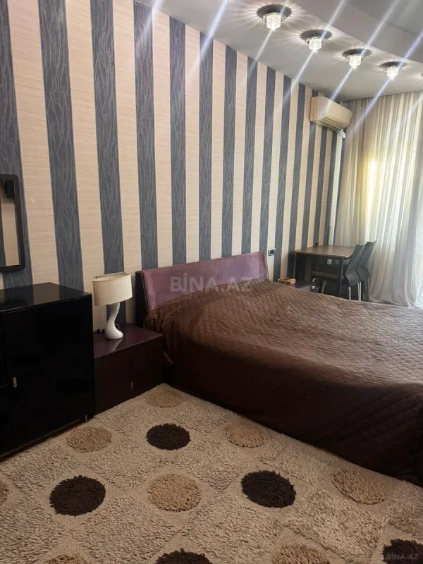 Kirayə verilir 3 otaqlı mənzil 145 m²