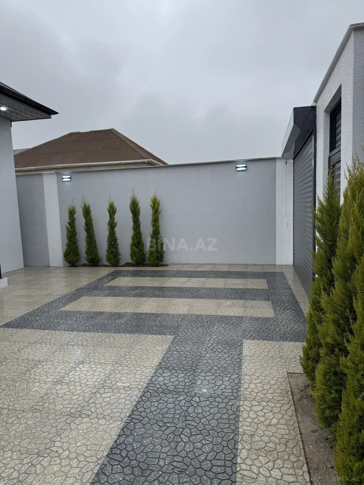 Satılır 4 otaqlı həyət evi 120 m²