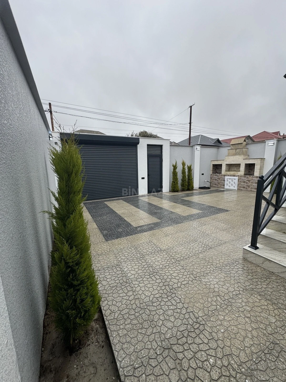 Satılır 4 otaqlı həyət evi 120 m²