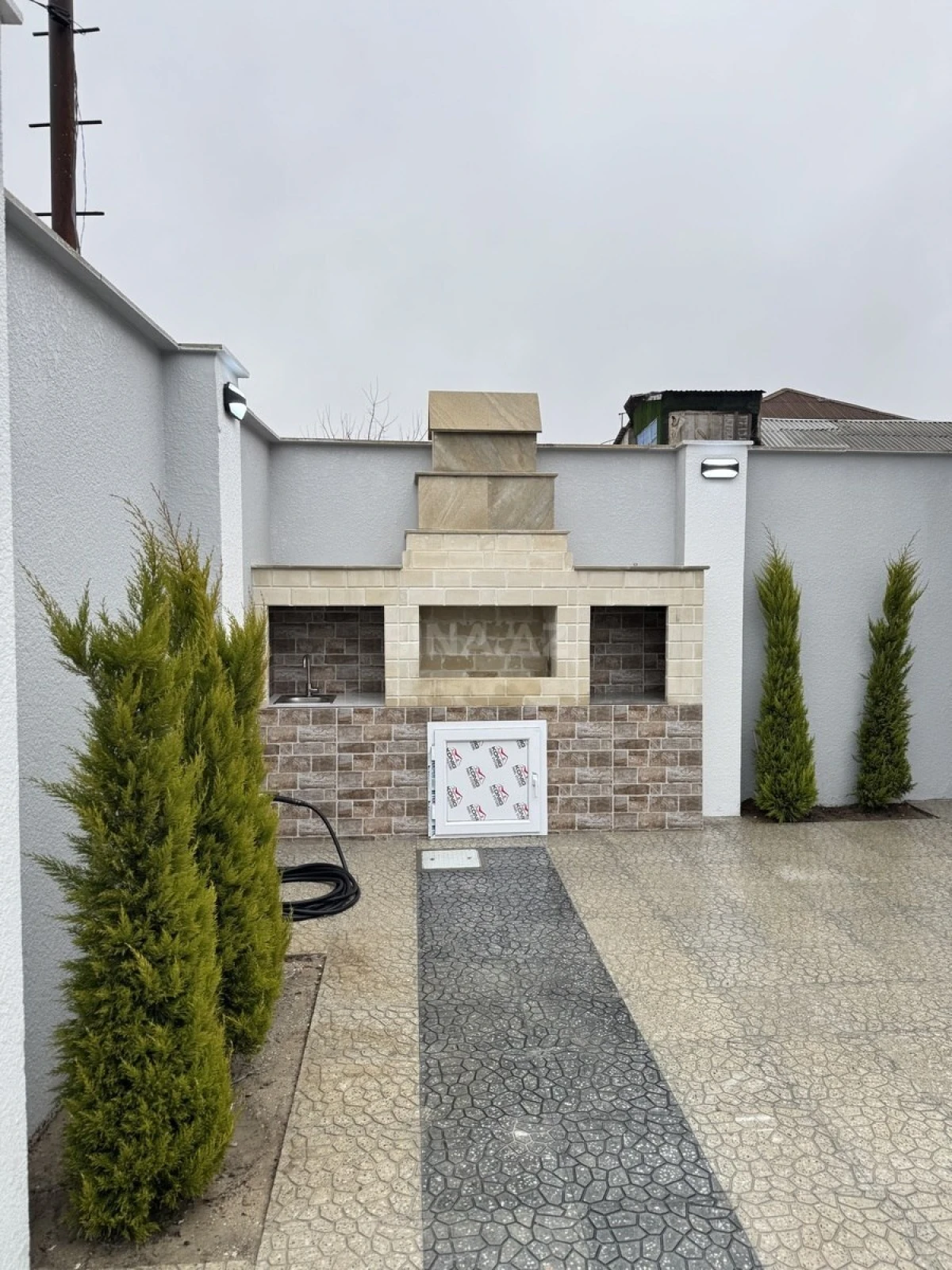 Satılır 4 otaqlı həyət evi 120 m²