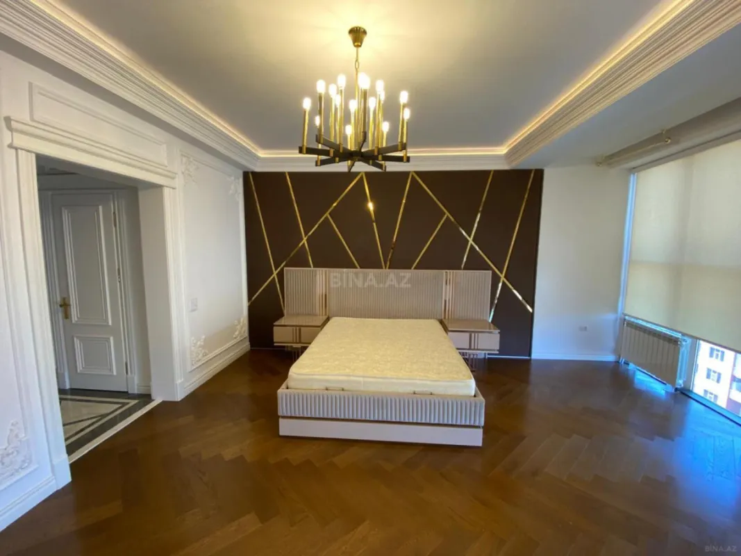 Kirayə verilir 2 otaqlı mənzil 110 m²