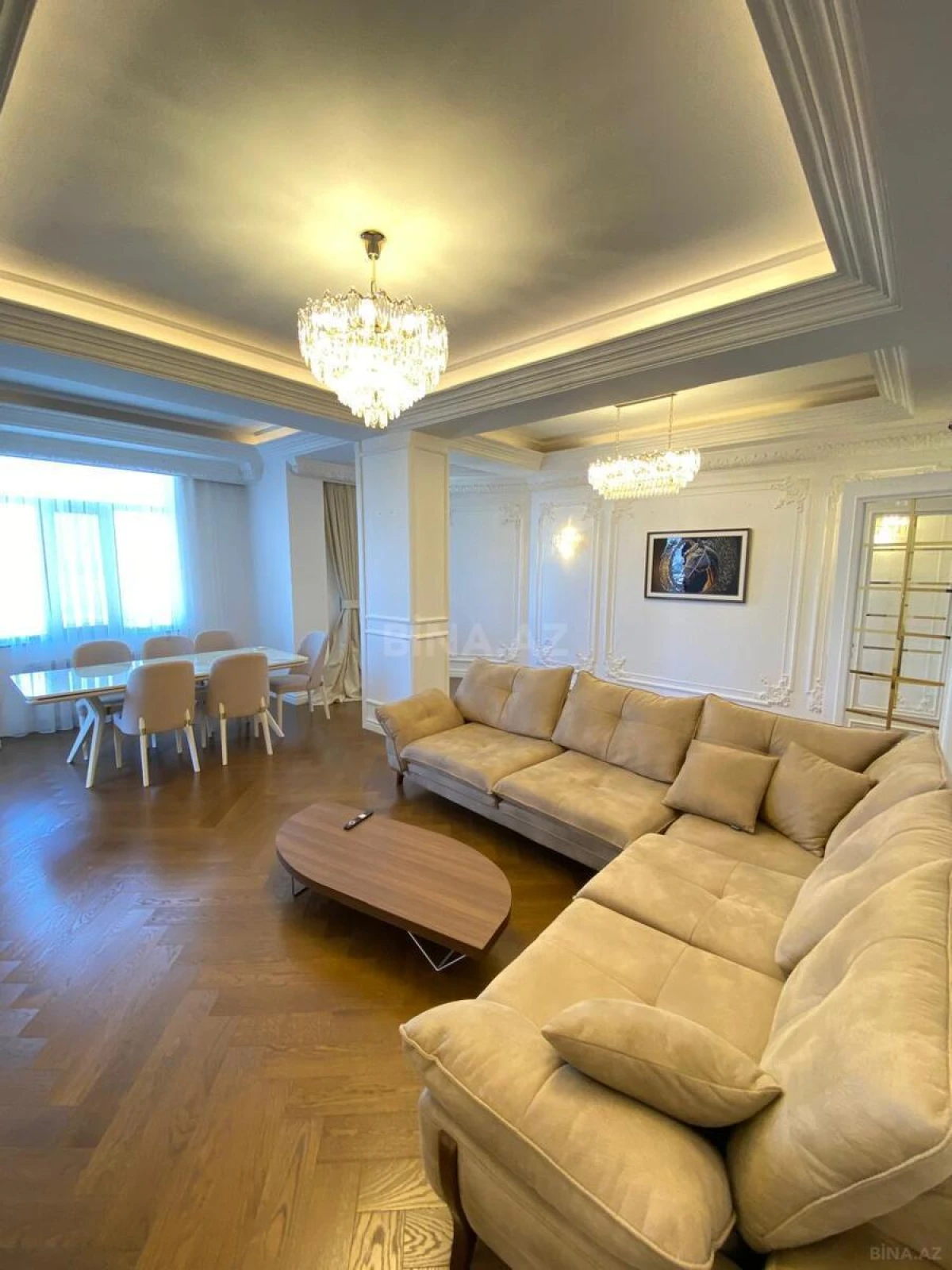 Kirayə verilir 2 otaqlı mənzil 110 m²