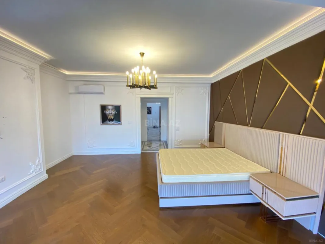 Kirayə verilir 2 otaqlı mənzil 110 m²