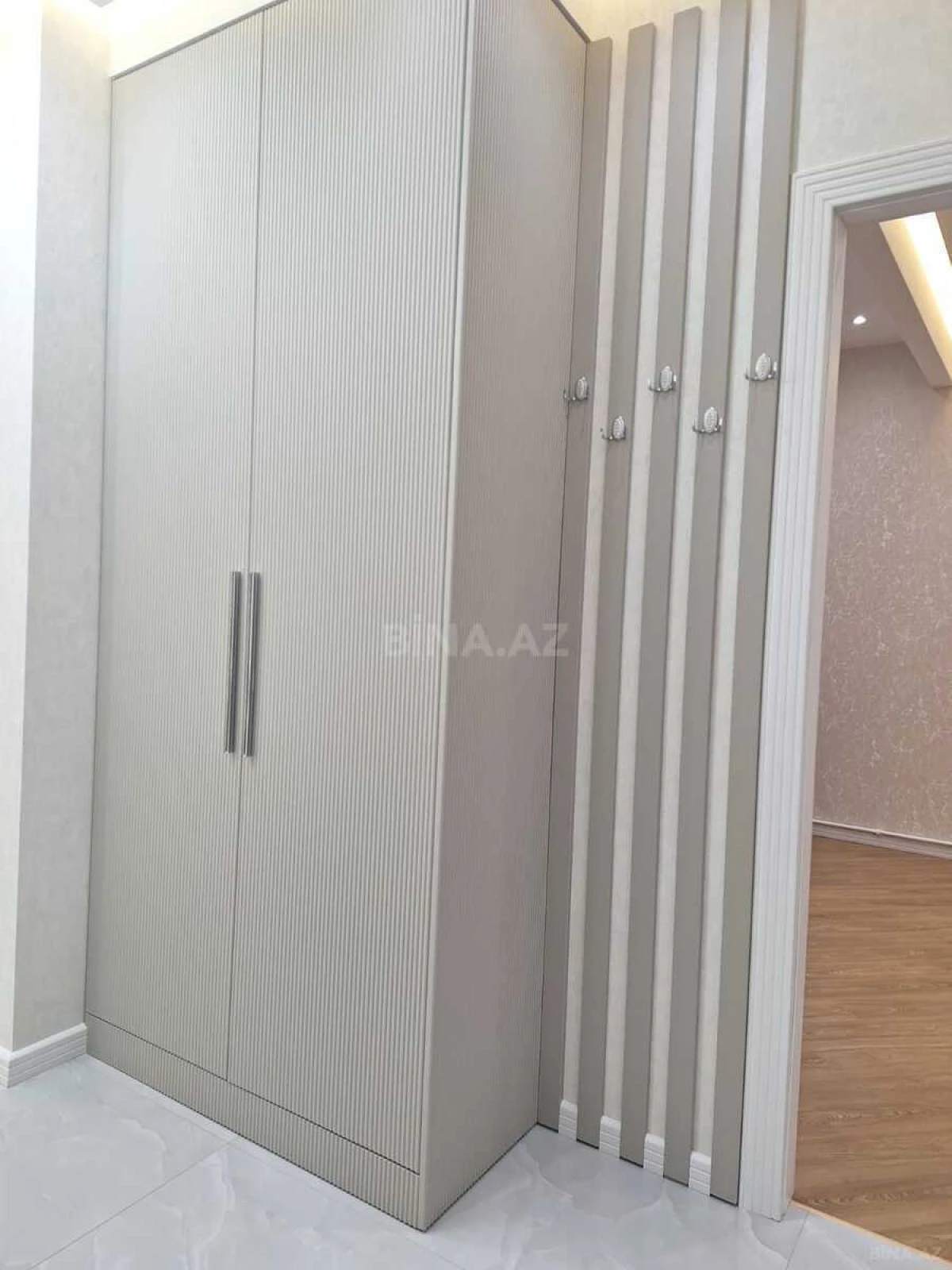 Satılır 2 otaqlı mənzil 70 m²