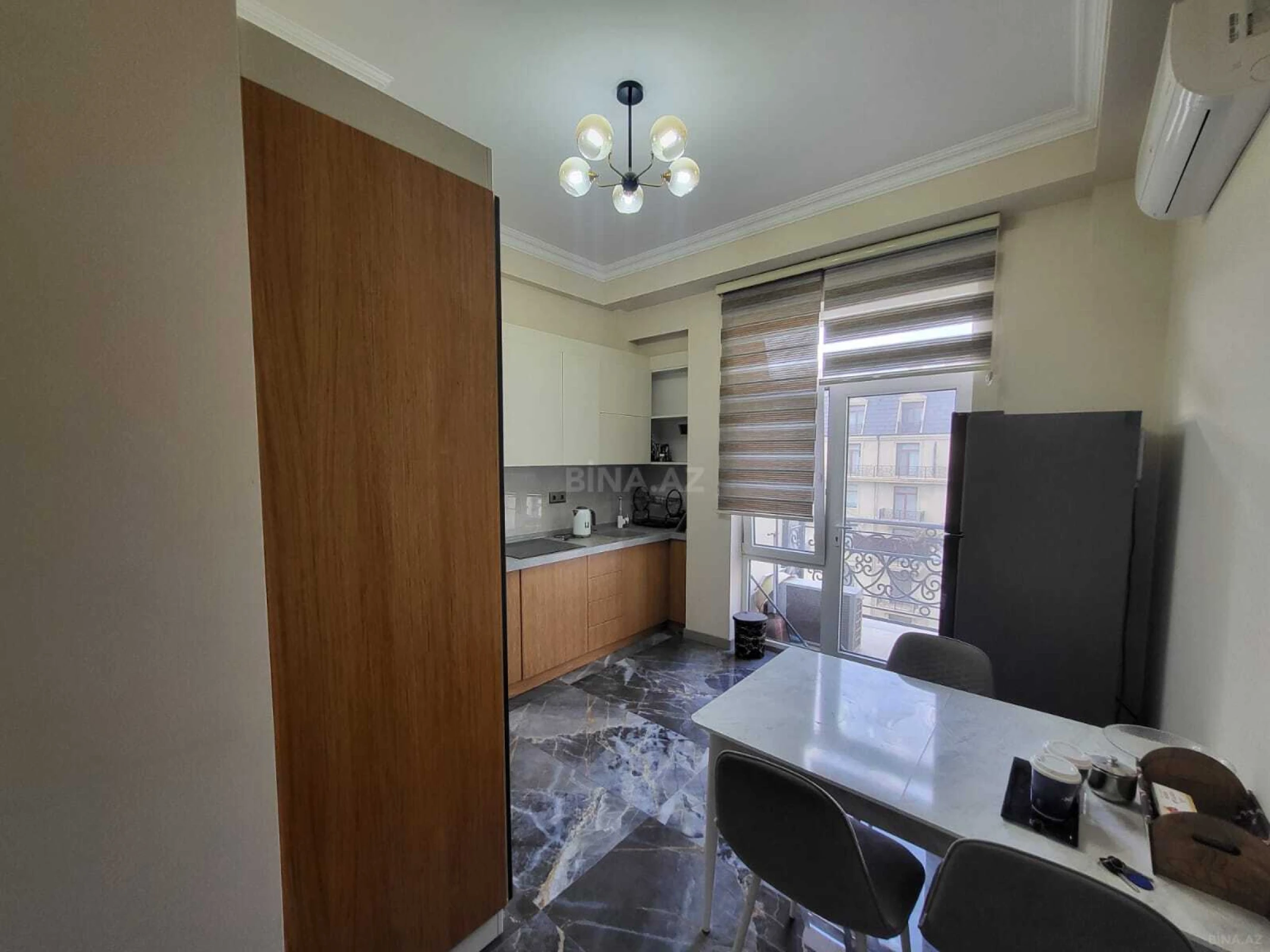 Satılır 3 otaqlı mənzil 110 m²
